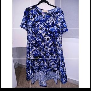 High low womans dress